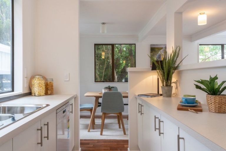 Photo of property in 126 Ironside Road, Johnsonville, Wellington, 6037