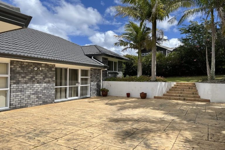Photo of property in 69 Marina View Drive, West Harbour, Auckland, 0618