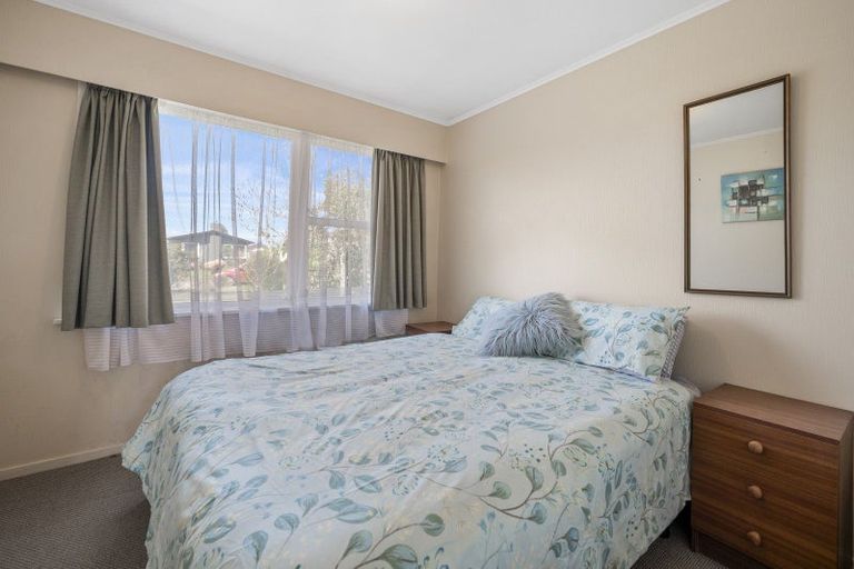 Photo of property in 9 Totaravale Street, Pukehangi, Rotorua, 3015