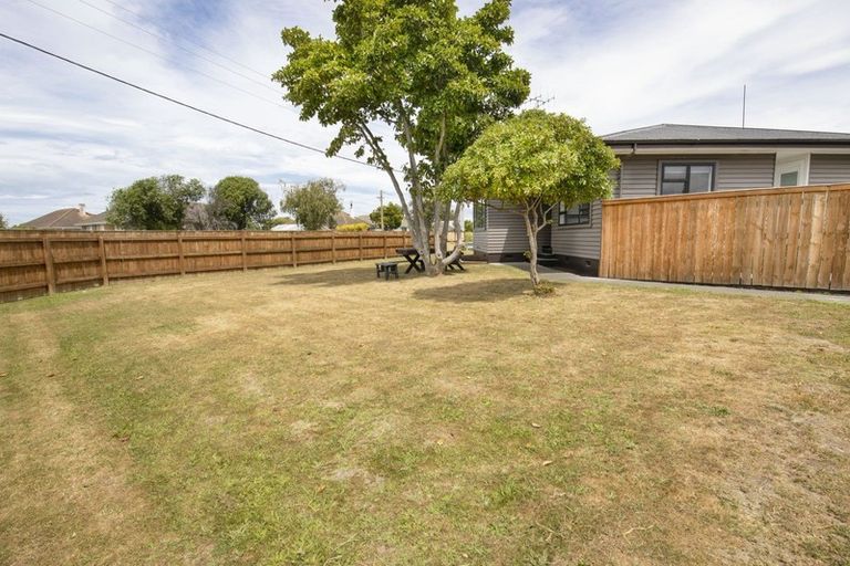 Photo of property in 2 Masefield Avenue, Maraenui, Napier, 4110