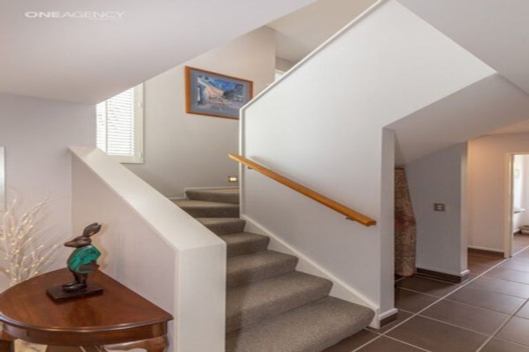 Photo of property in 4 Fieldstone Lane, Spreydon, Christchurch, 8024