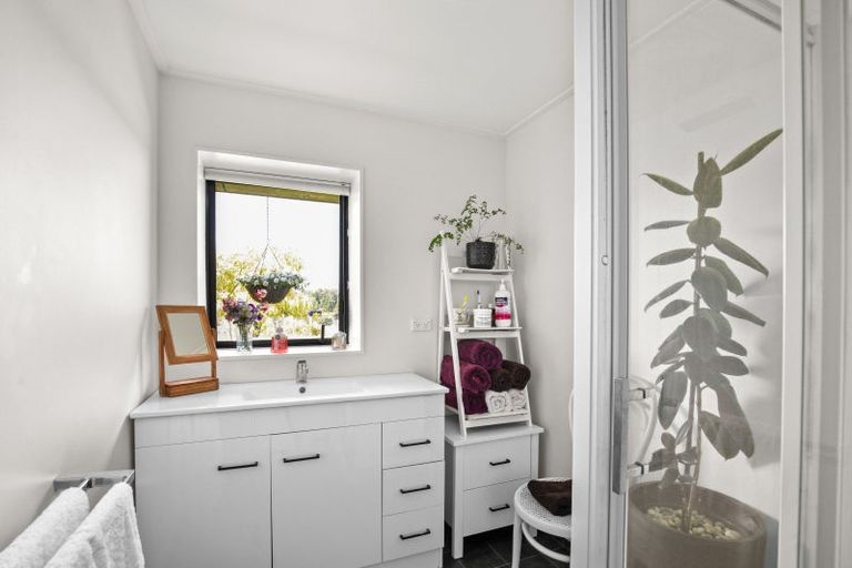 Photo of property in 233 Letts Gully Road, Letts Gully, Alexandra, 9393