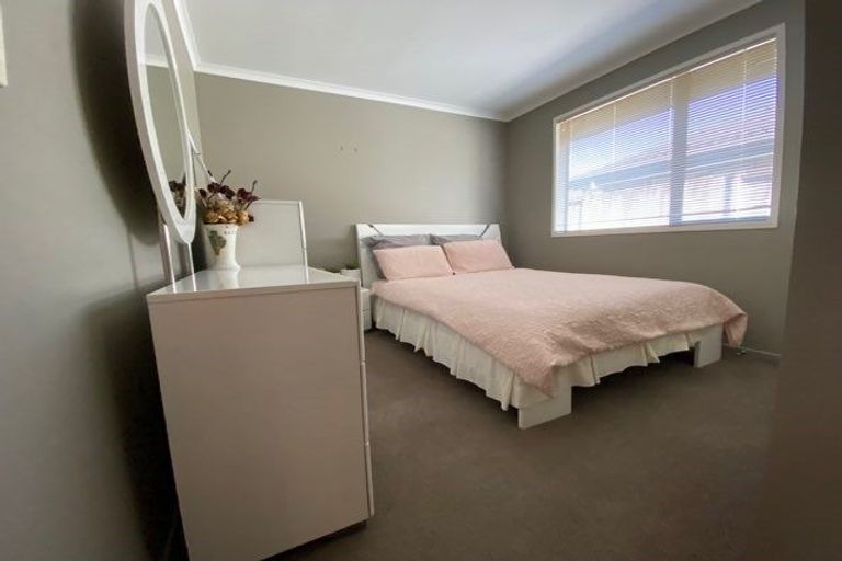 Photo of property in 15 Wimbledon Close, Nawton, Hamilton, 3200