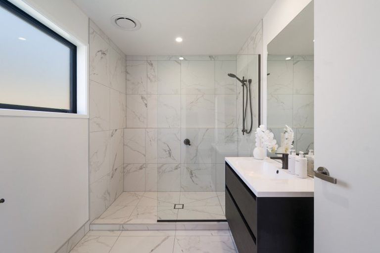 Photo of property in 12 Parkside Avenue, Maewa, Feilding, 4702