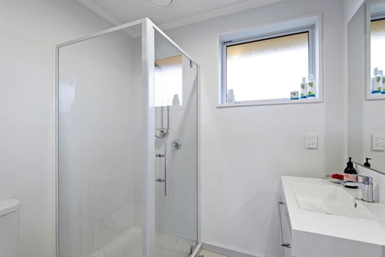 Photo of property in 33 Chandler Way, Rolleston, 7615