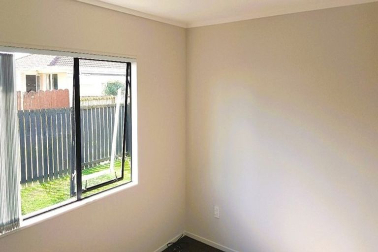 Photo of property in 1/36a Kelvin Road, Papakura, 2110