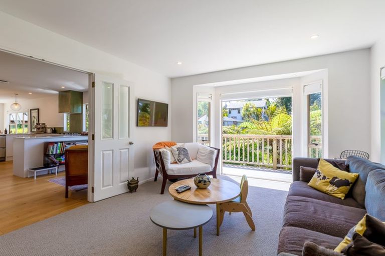Photo of property in 46 Huia Road, Titirangi, Auckland, 0604
