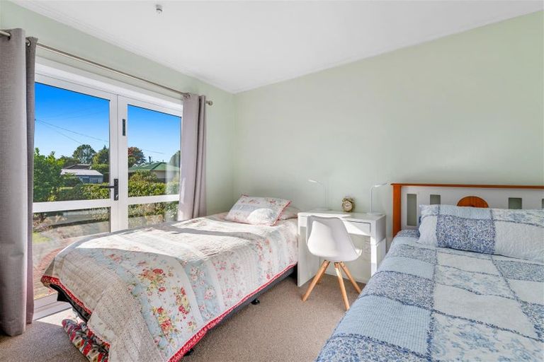 Photo of property in 25 Kahu Street, Utuhina, Rotorua, 3015