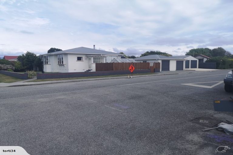 Photo of property in 81 Weld Street, Hokitika, 7810