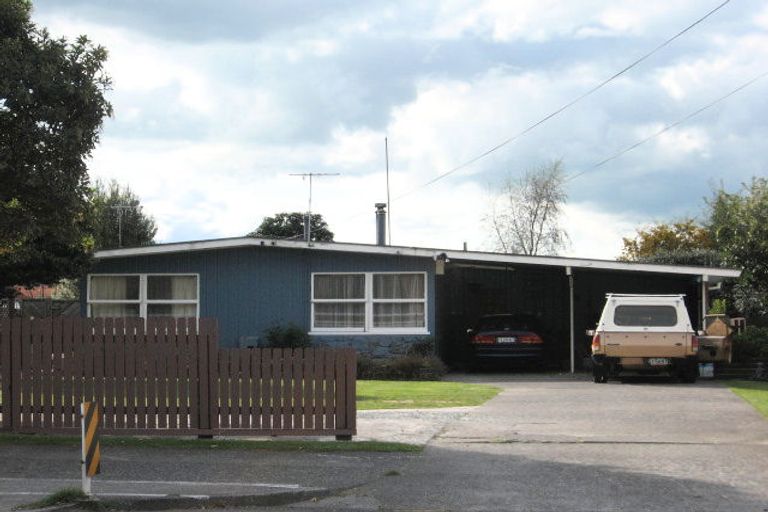 Photo of property in 203 Malfroy Road, Utuhina, Rotorua, 3015