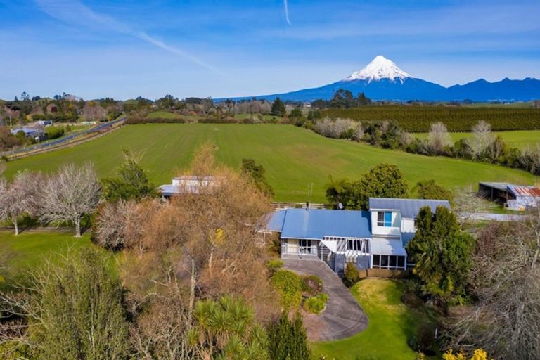 Photo of property in 1284 Mountain Road, Inglewood, 4389