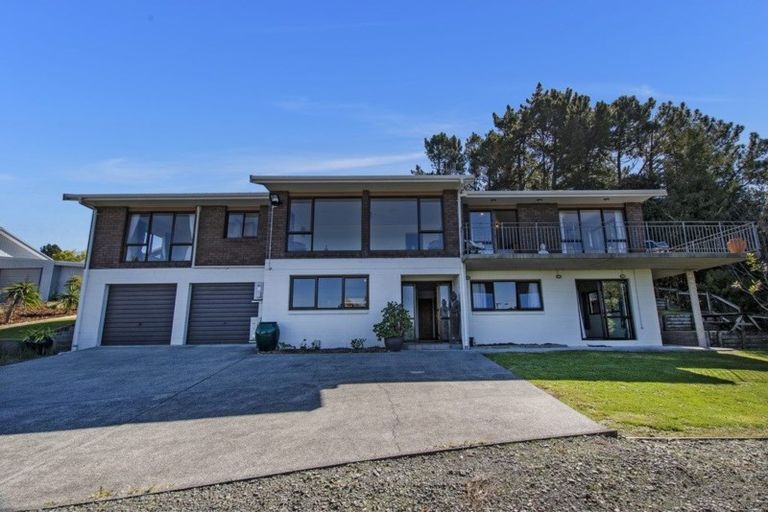 Photo of property in 15 Old Parua Bay Road, Parahaki, Whangarei, 0112
