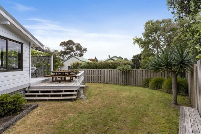 Photo of property in 5 Courtney Close, Pauanui, Hikuai, 3579