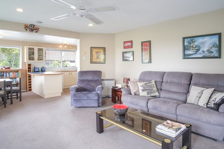 Photo of property in 1/27 Johns Road, Belfast, Christchurch, 8051