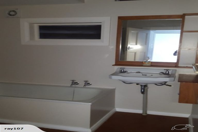 Photo of property in 113 Wallace Street, Mount Cook, Wellington, 6021