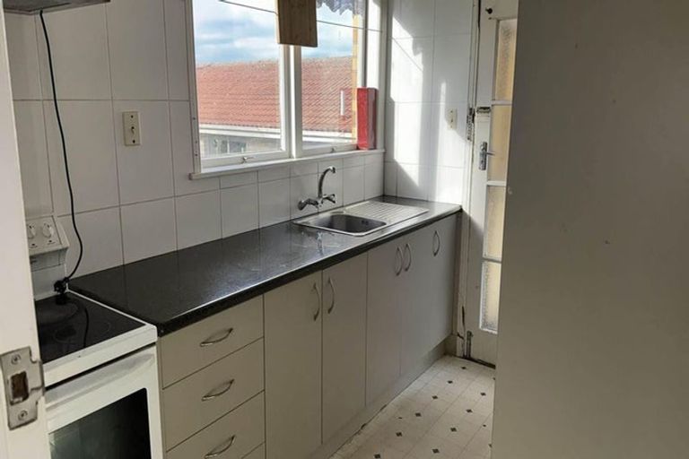 Photo of property in 3/133 Titirangi Road, New Lynn, Auckland, 0600