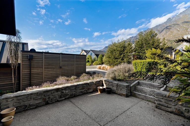 Photo of property in 5 Ellesmere Avenue, Jacks Point, Queenstown, 9371