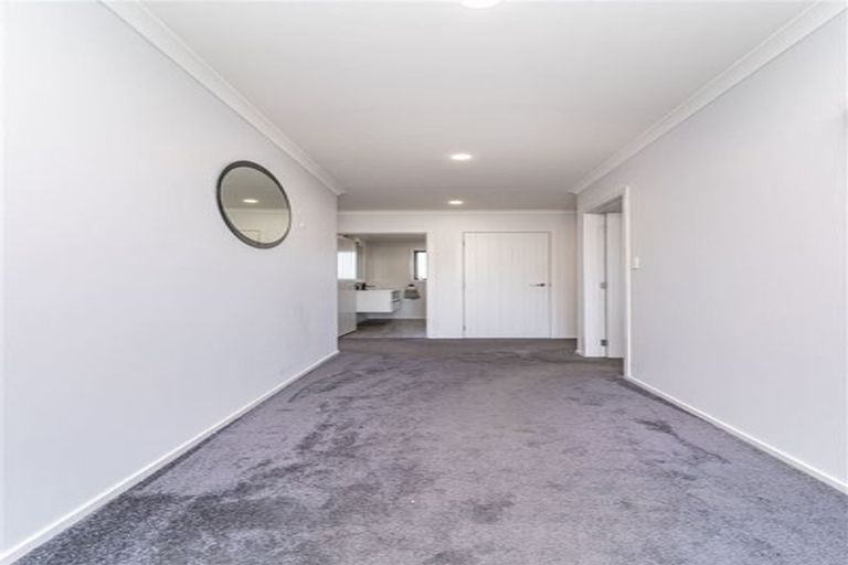 Photo of property in 2 Monterey Drive, Balclutha, 9230