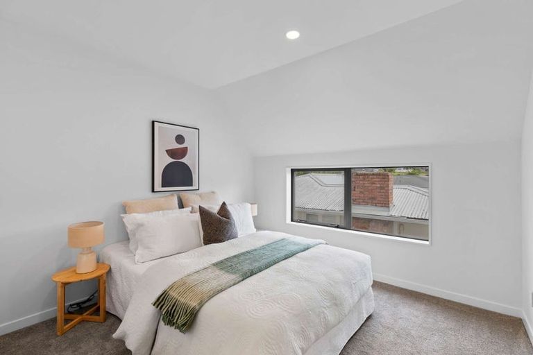 Photo of property in 20a Seine Road, Forrest Hill, Auckland, 0620