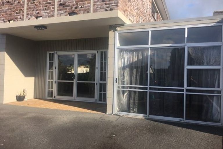 Photo of property in 13 Wilfred Street, St Andrews, Hamilton, 3200