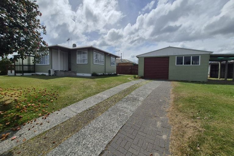 Photo of property in 13 Strathmore Drive, Tokoroa, 3420
