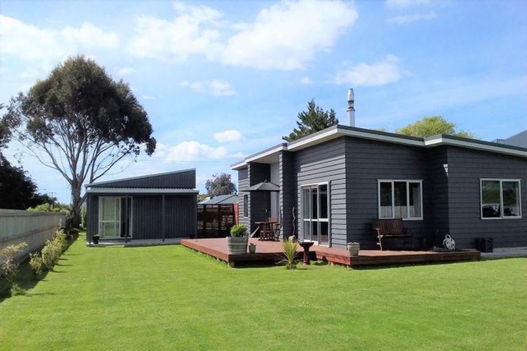 Photo of property in 1239 Coast Road, Karitane, Waikouaiti, 9471