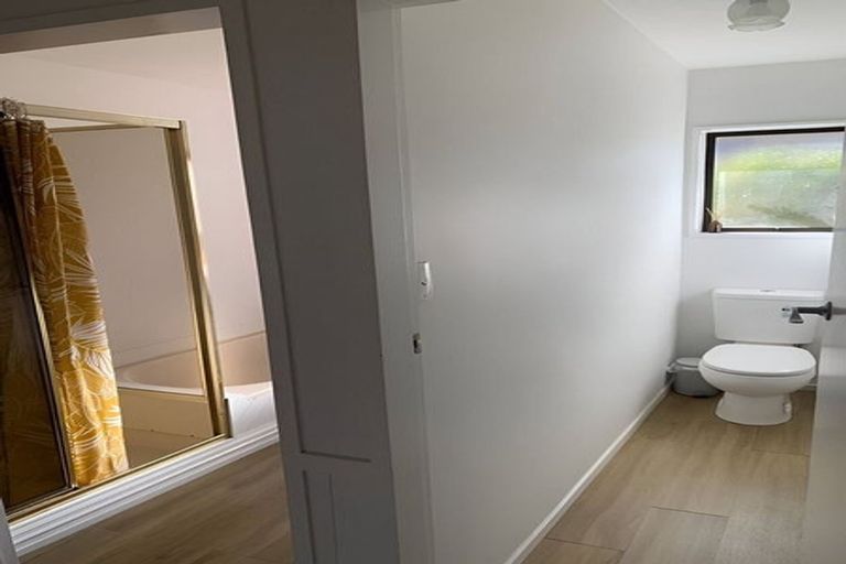 Photo of property in 1 Swithland Place, Avonhead, Christchurch, 8042