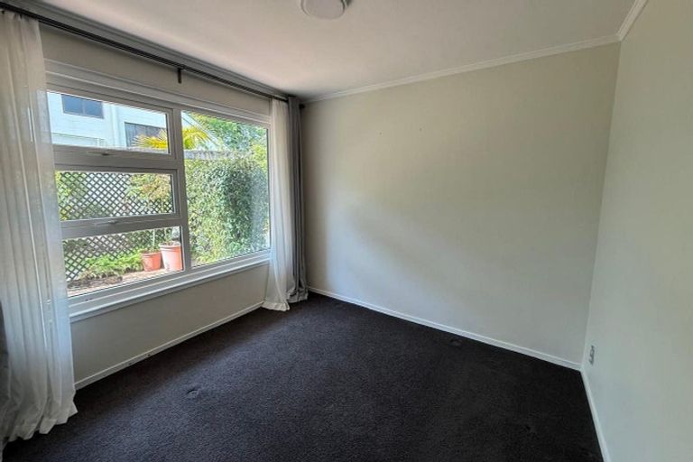 Photo of property in 1/10 Blomfield Spa, Takapuna, Auckland, 0622
