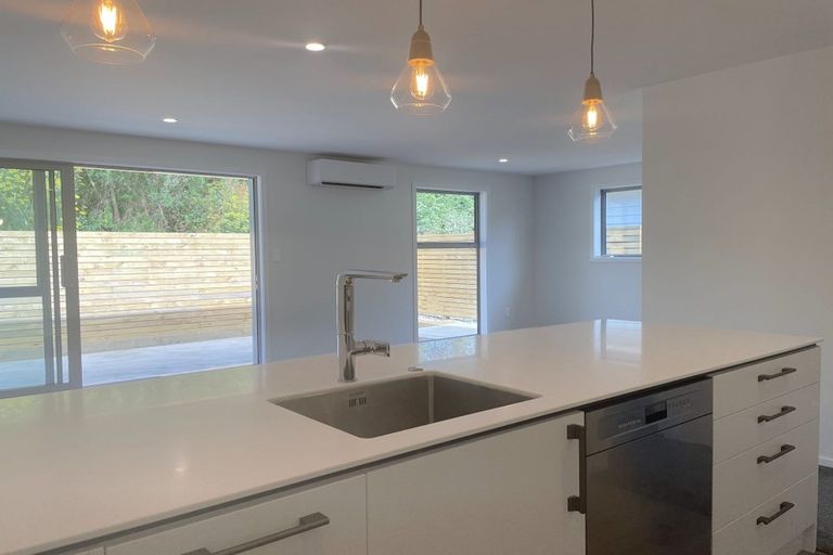 Photo of property in 11 Cartographer Way, Whitby, Porirua, 5024