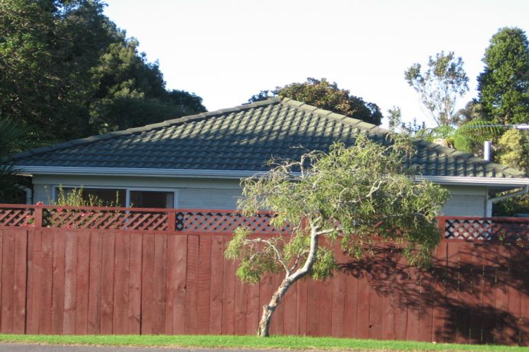 Photo of property in 191 Centreway Road, Orewa, 0931