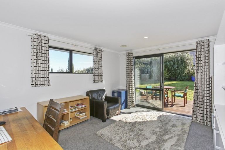 Photo of property in 9 Coach Road, Kingseat, Papakura, 2580