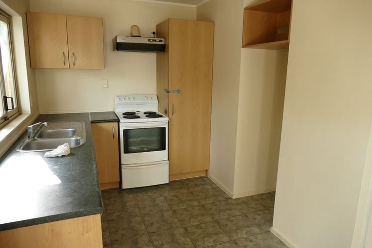 Photo of property in 40 Woodford Avenue, Henderson, Auckland, 0610