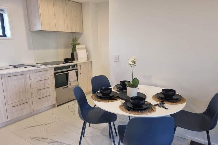 Photo of property in 8/231 Marine Parade, Seatoun, Wellington, 6022