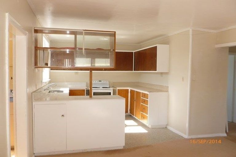 Photo of property in 1/12 Beauchamp Street, Tawa, Wellington, 5028