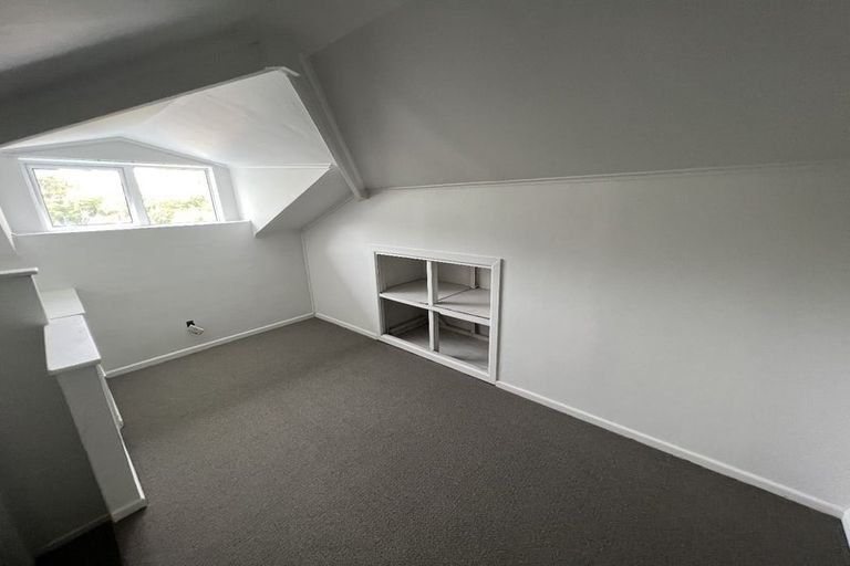 Photo of property in 1/7 Te Wharepouri Street, Berhampore, Wellington, 6023