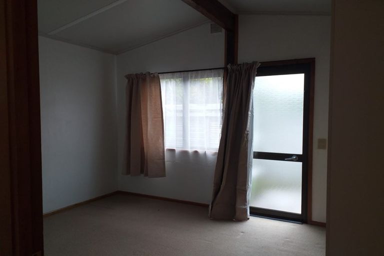 Photo of property in 55 Truscott Avenue, Johnsonville, Wellington, 6037