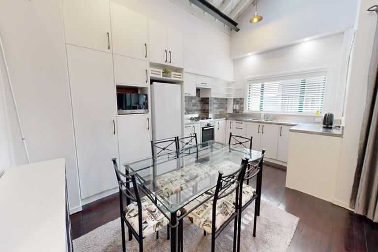 Photo of property in Vicino Apartments, 33/33 Taranaki Street, Te Aro, Wellington, 6011