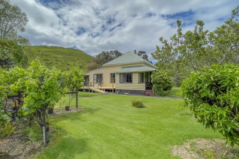 Photo of property in 65 Waikawau Valley Road, Kereta, Thames, 3575