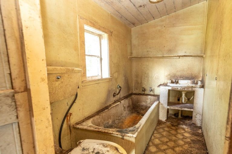 Photo of property in 15 Rimu Street, Kerepehi, Paeroa, 3671