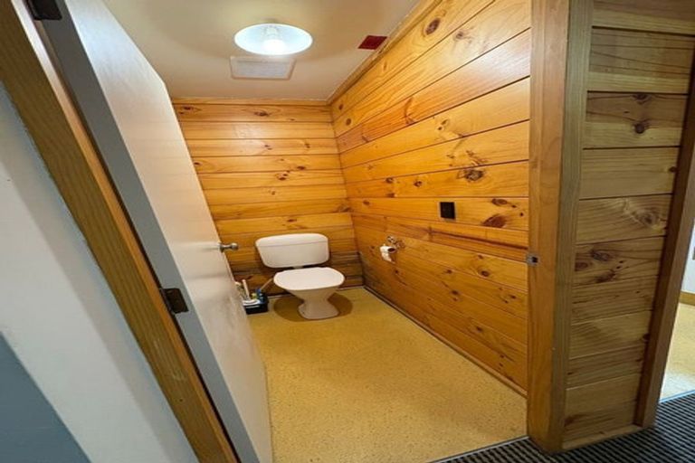 Photo of property in Te Awhina Apartments, 6/22 Sussex Street, Mount Cook, Wellington, 6021