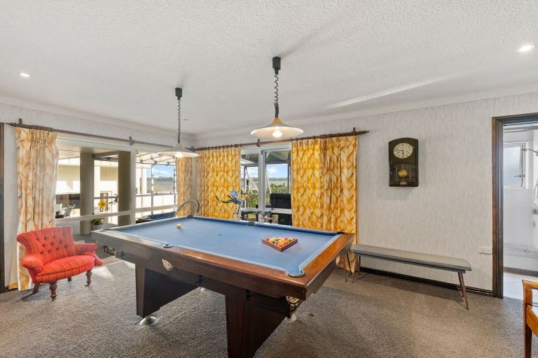 Photo of property in 43 St Annes Crescent, Wattle Downs, Auckland, 2103