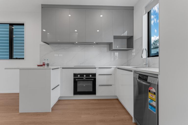 Photo of property in 193c Mahia Road, Wattle Downs, Auckland, 2103