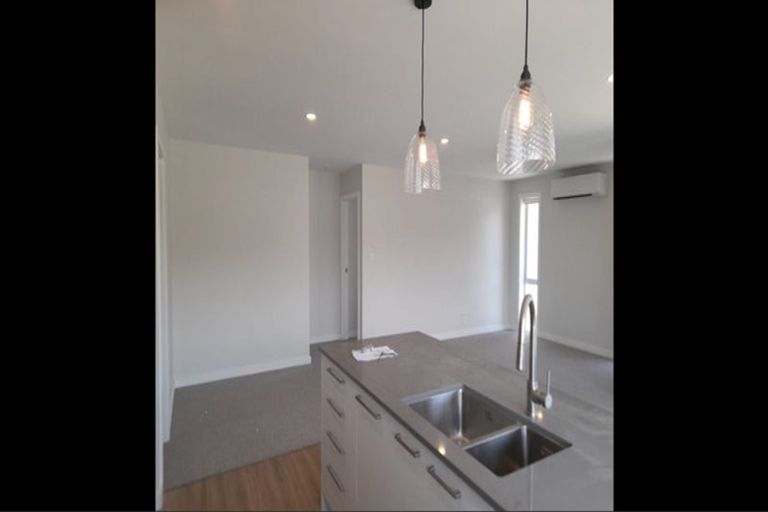 Photo of property in 1 Nottingham Road, Omokoroa, 3114