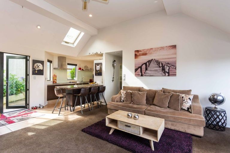 Photo of property in 24 Lucknow Place, Cashmere, Christchurch, 8022