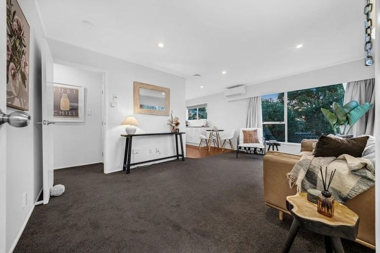Photo of property in 1/360 Bucklands Beach Road, Bucklands Beach, Auckland, 2012