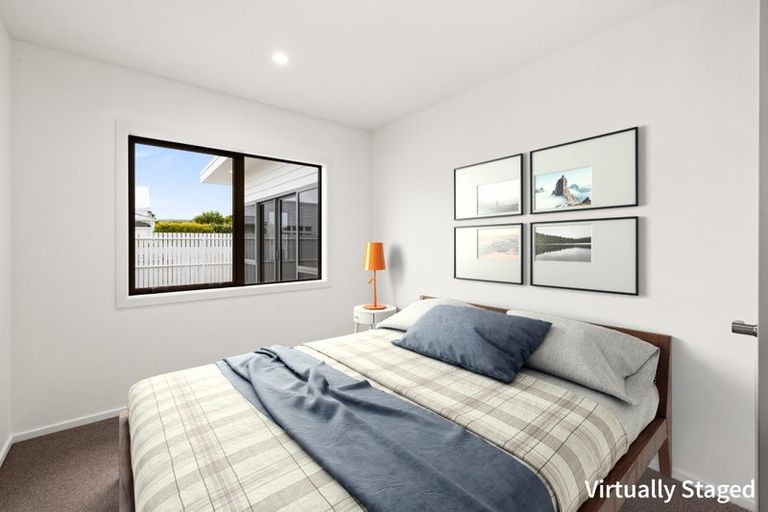 Photo of property in 102 Auckland Road, Greenmeadows, Napier, 4112