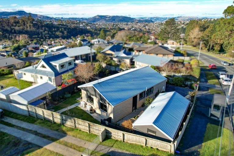 Photo of property in 162 Brockville Road, Brockville, Dunedin, 9011