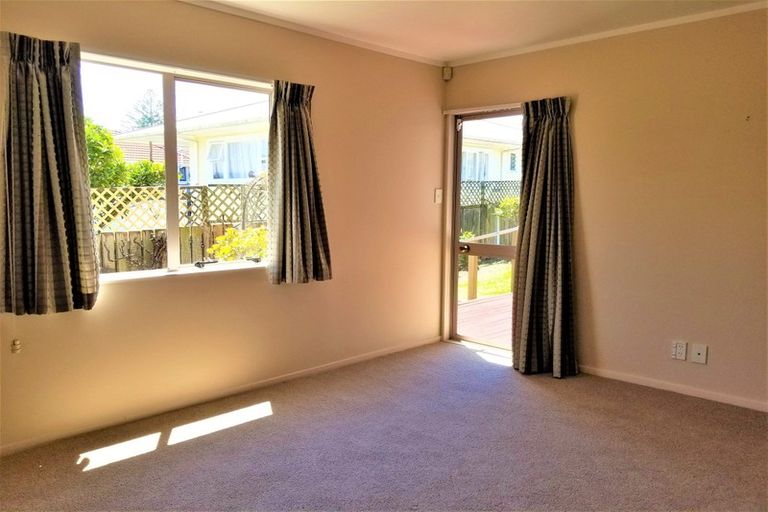 Photo of property in 240a Te Atatu Road, Te Atatu South, Auckland, 0610
