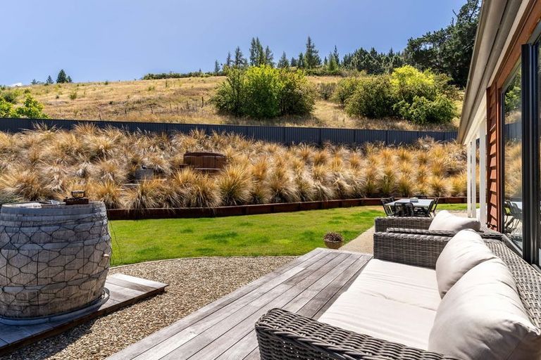 Photo of property in 26 Naylor Street, Clyde, 9330