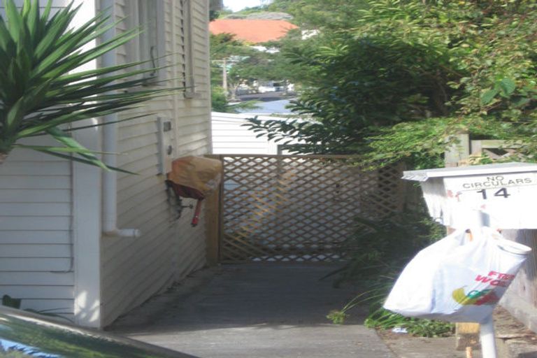 Photo of property in 14 Shoal Bay Road, Devonport, Auckland, 0624